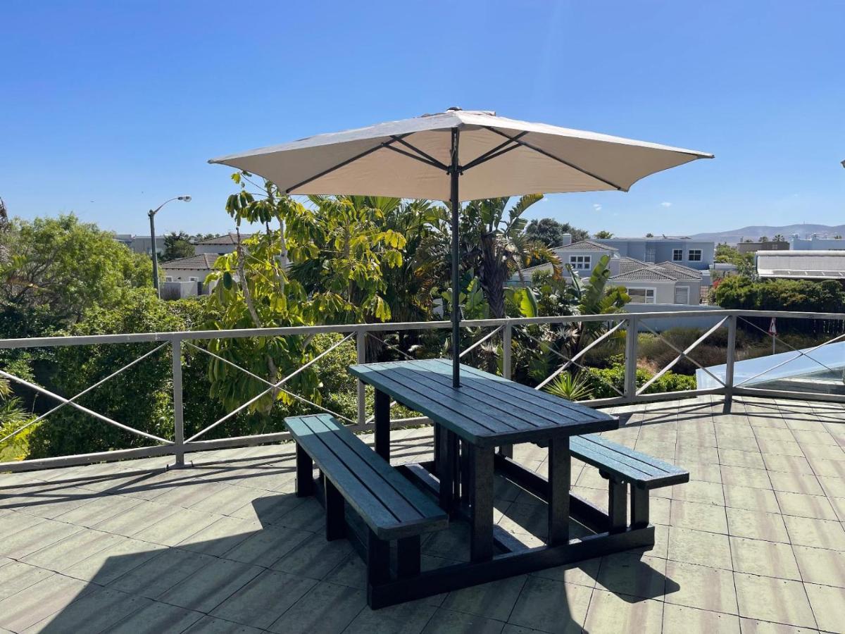 Silver Sunsets Self-Catering Apartments Kapstadt Exterior foto