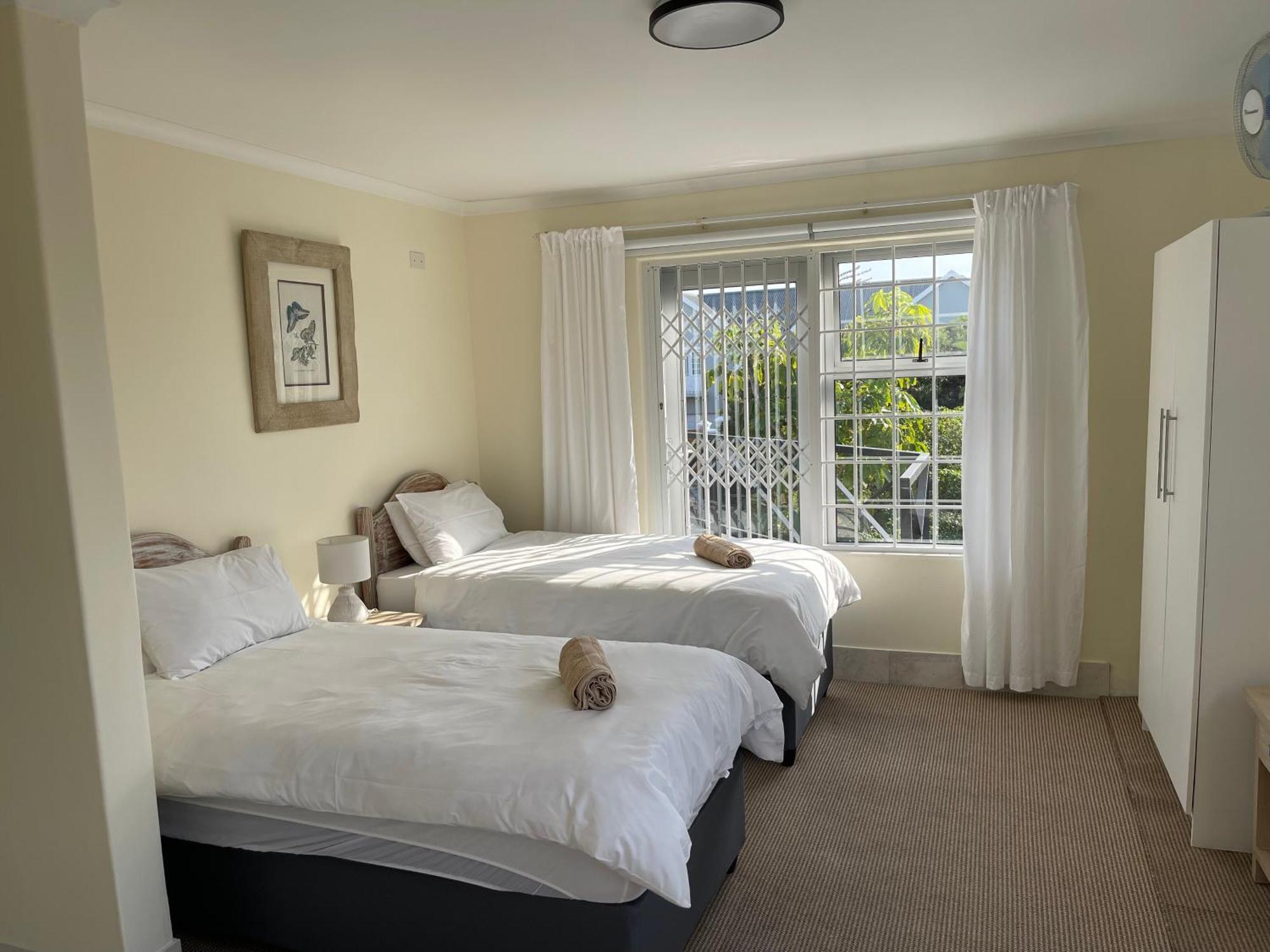 Silver Sunsets Self-Catering Apartments Kapstadt Exterior foto
