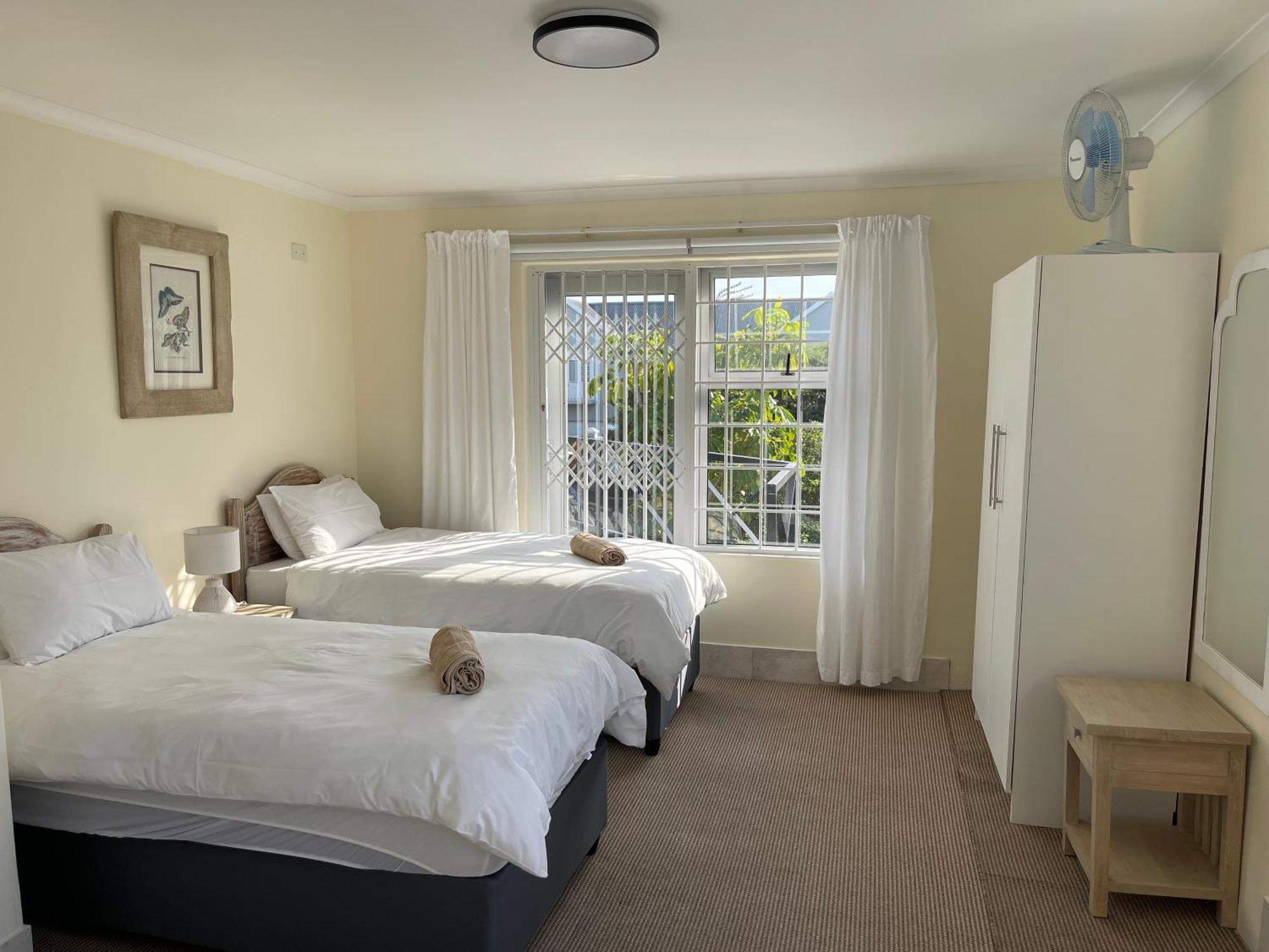 Silver Sunsets Self-Catering Apartments Kapstadt Exterior foto