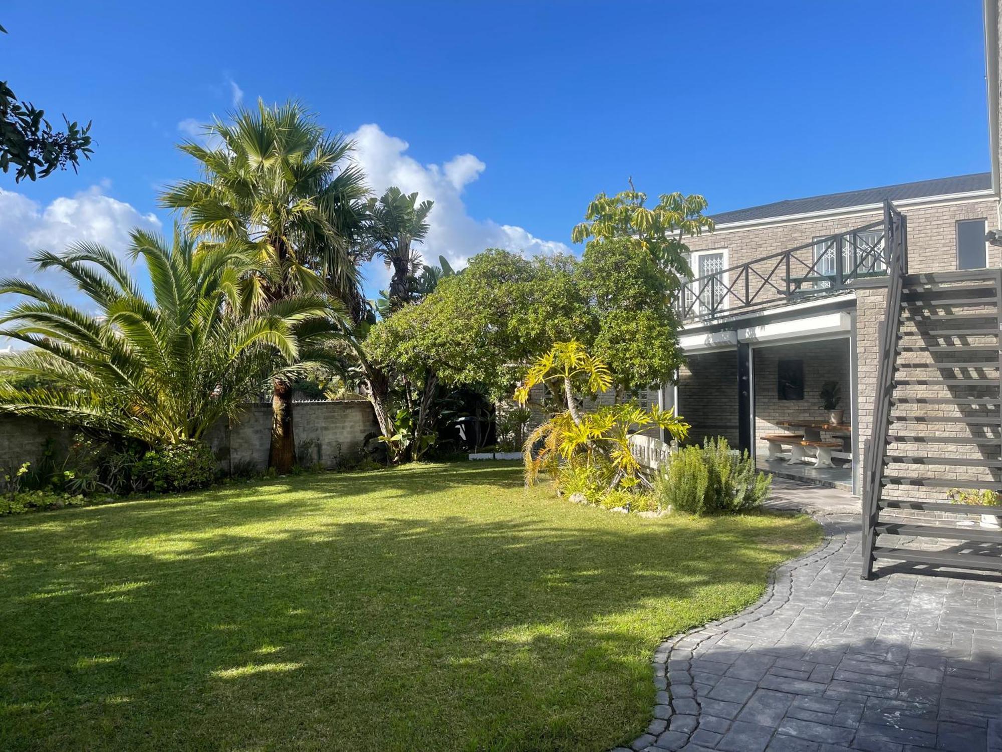 Silver Sunsets Self-Catering Apartments Kapstadt Exterior foto
