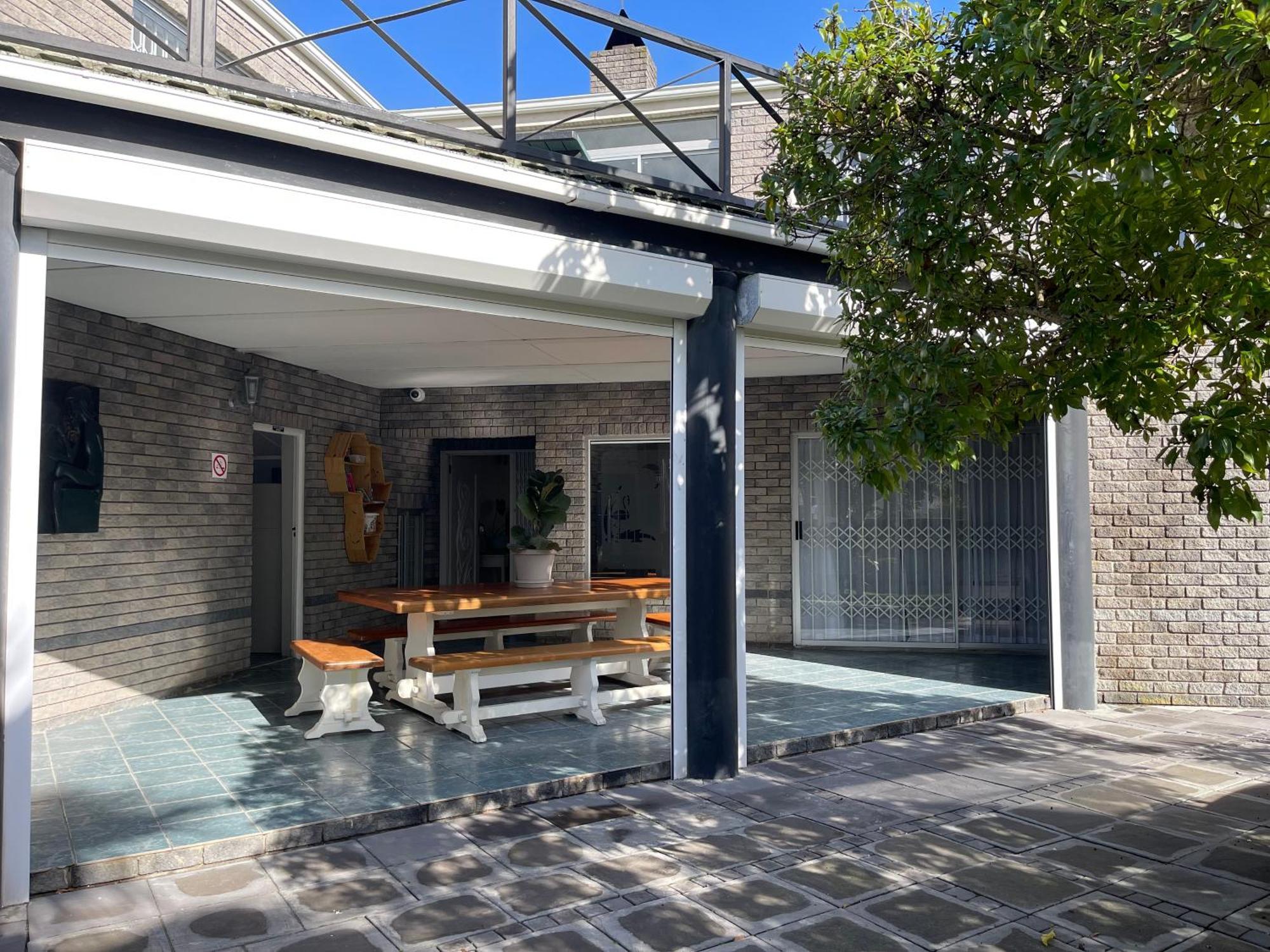 Silver Sunsets Self-Catering Apartments Kapstadt Exterior foto